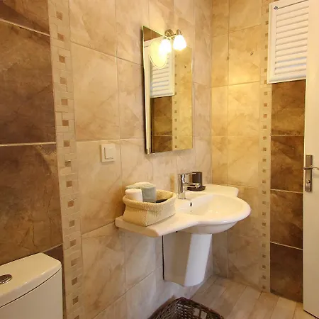 Losta Sahil Evi 2 ゲストハウス セリミエ