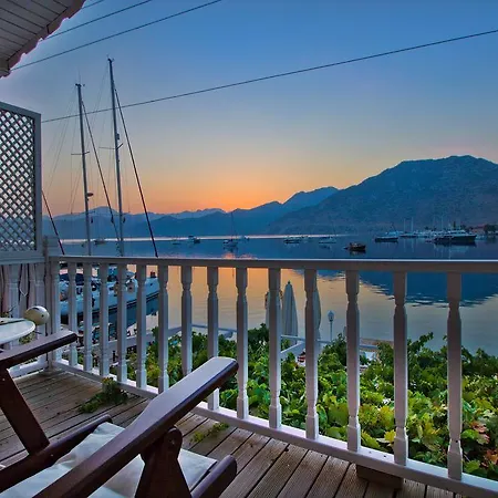 ゲストハウス Losta Sahil Evi 2 4*