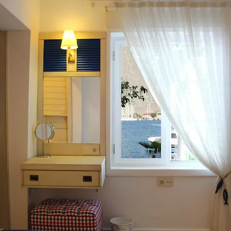 Losta Sahil Evi 2 Гостевой дом Селемие