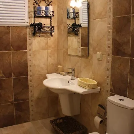 Losta Sahil Evi 2 Guest house *