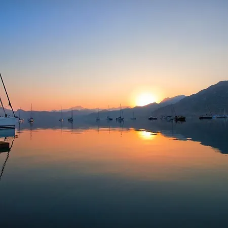 Гостевой дом Losta Sahil Evi 2