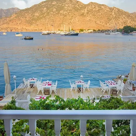 Гостевой дом Losta Sahil Evi 2 4*